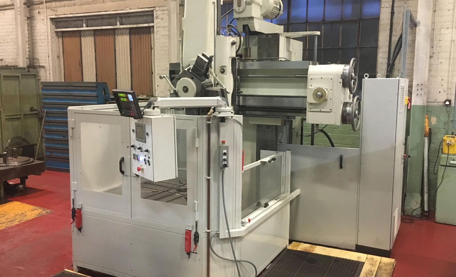 Webster & Bennett vertical borer upgraded with new CNC and electrics